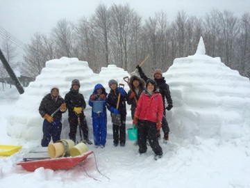 รับสมัครอาสาสมัครไทยร่วมค่ายสร้างอนุสาวรีย์หิมะ ญีปุ่่น