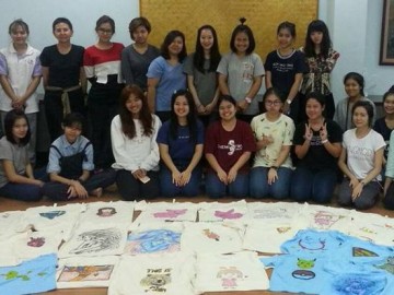เขียนศิลป์บนเสื้อเพื่อผู้ป่วยเรื้อรัง 24 เม.ย.  T-Shirt Painting for chronic patients