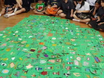 อาสาสร้างสื่อการเรียนรู้บนผืนผ้า Volunteer to Create Learning Material