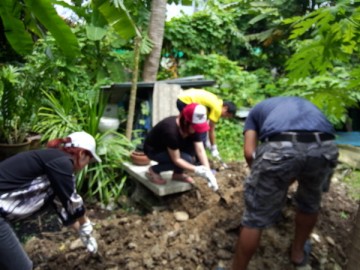 ปรับปรุงพื้นที่ป่าเพาะกล้าไม้ในกรุง (3)  20 สค Plantation and gardening volunteer